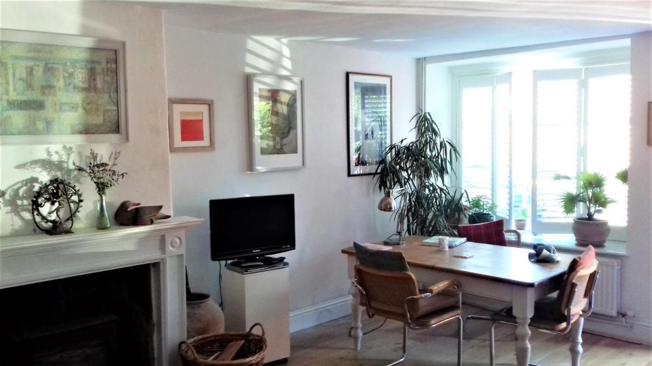 38 Newtown Pensionat Bradford-On-Avon Eksteriør billede